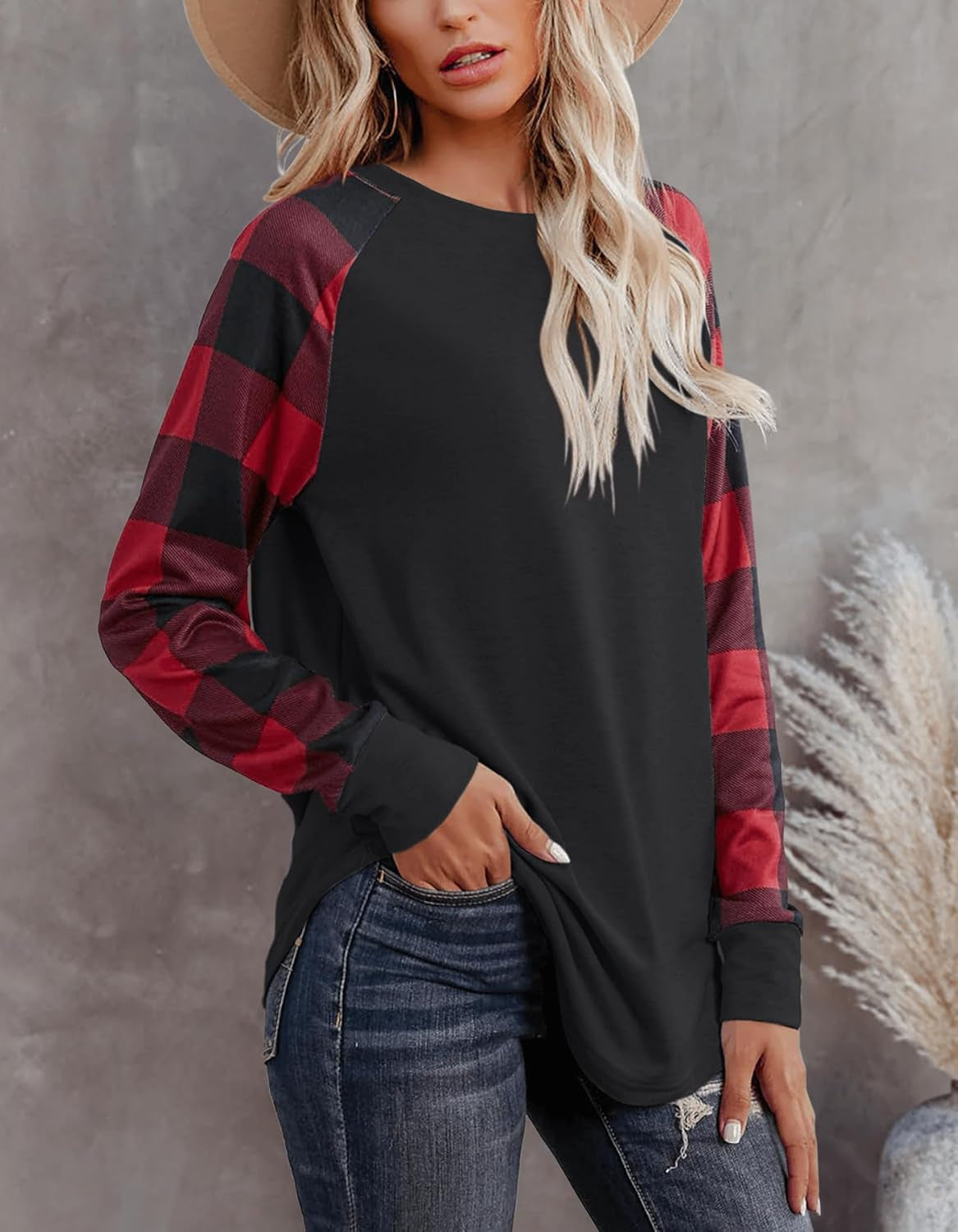 Womens Long Sleeve Tops Crew Neck Casual Shirts Fashion Loose Fit Trendy Outfits Clothes